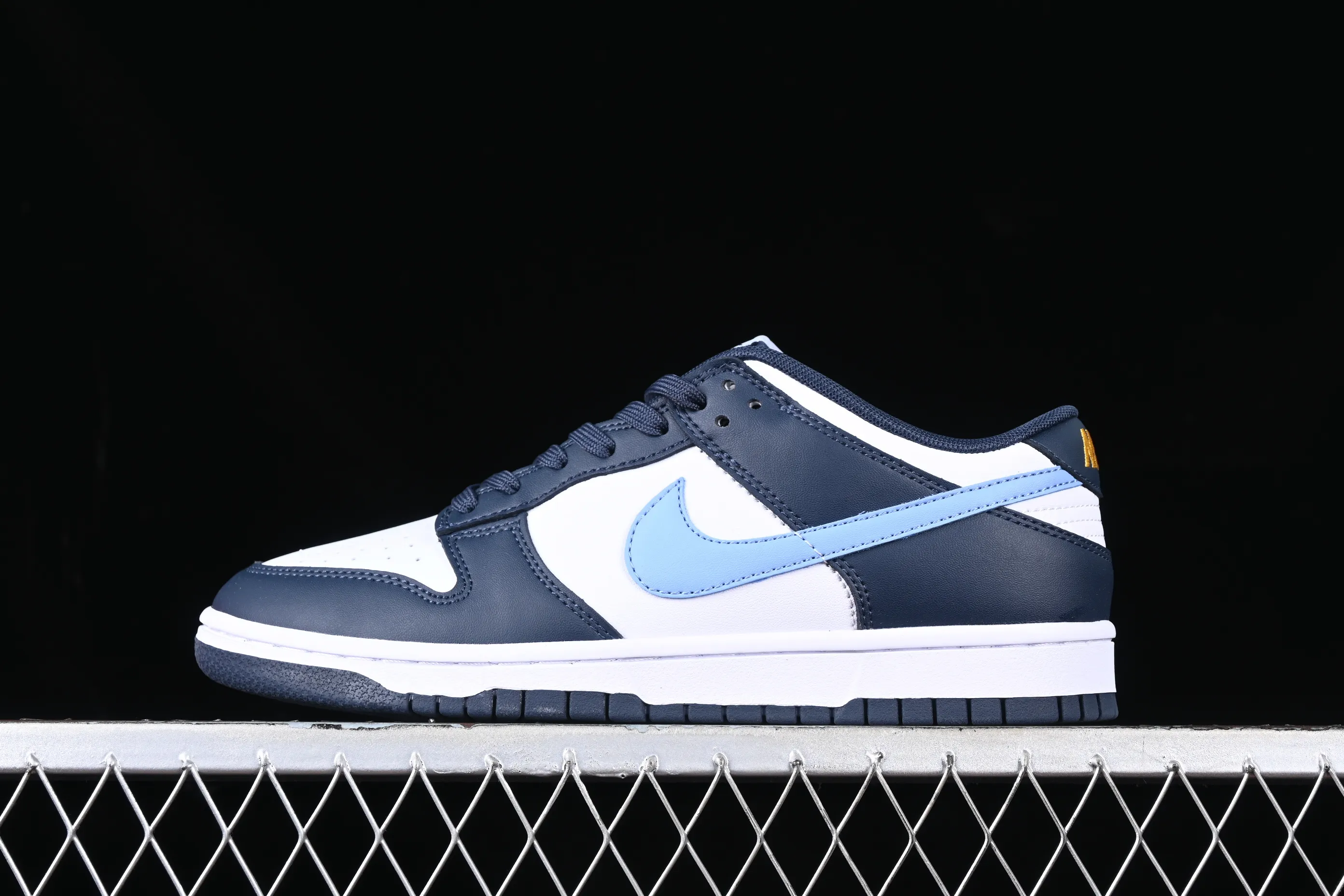All categories Nk SB Dunk series Nk SB Dunk Low low-top sneakers Nk Dunk Low "Navy\University Blue" Obsidian SB low-top sports and leisure sneakers FN7800-400